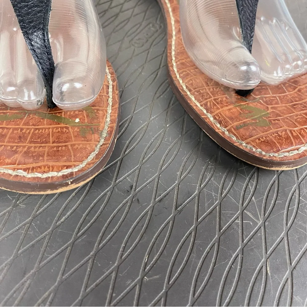 Black Leather Women's Sandals - Picture 2 of 16